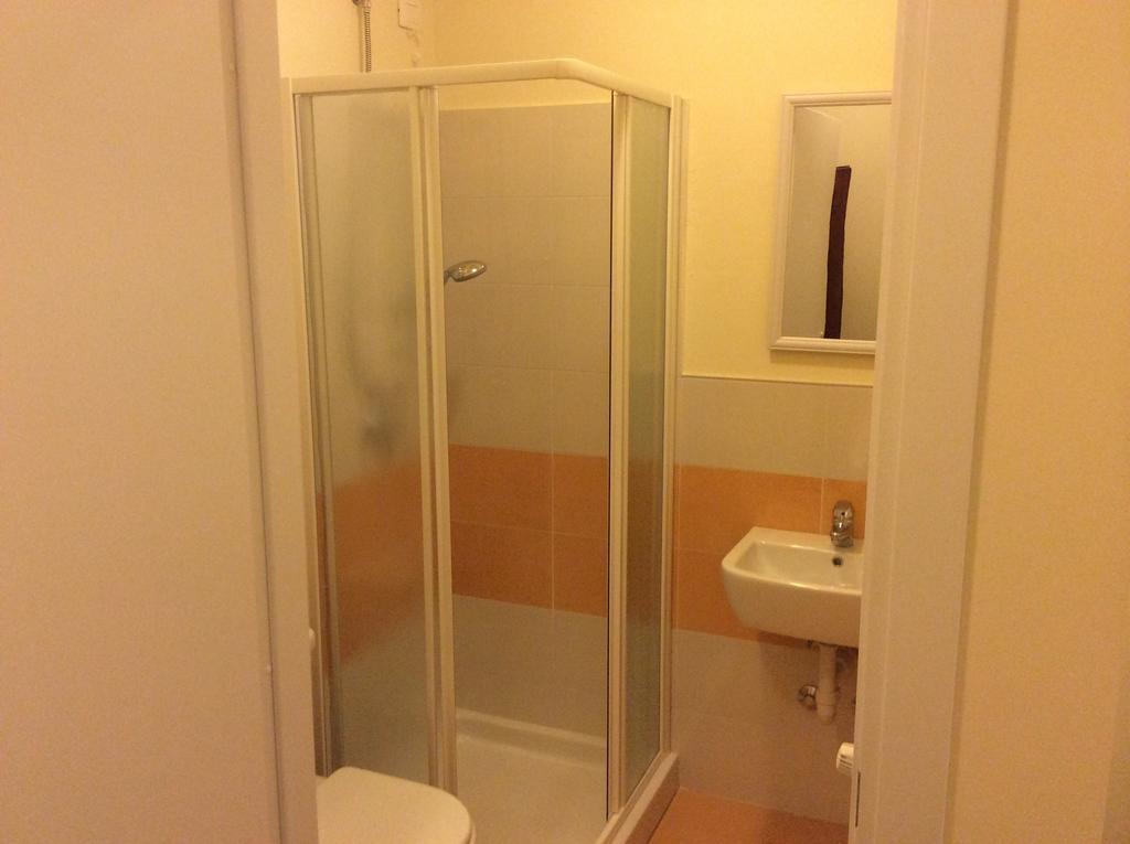 Cadorna Chalet Veleso Szoba fotó